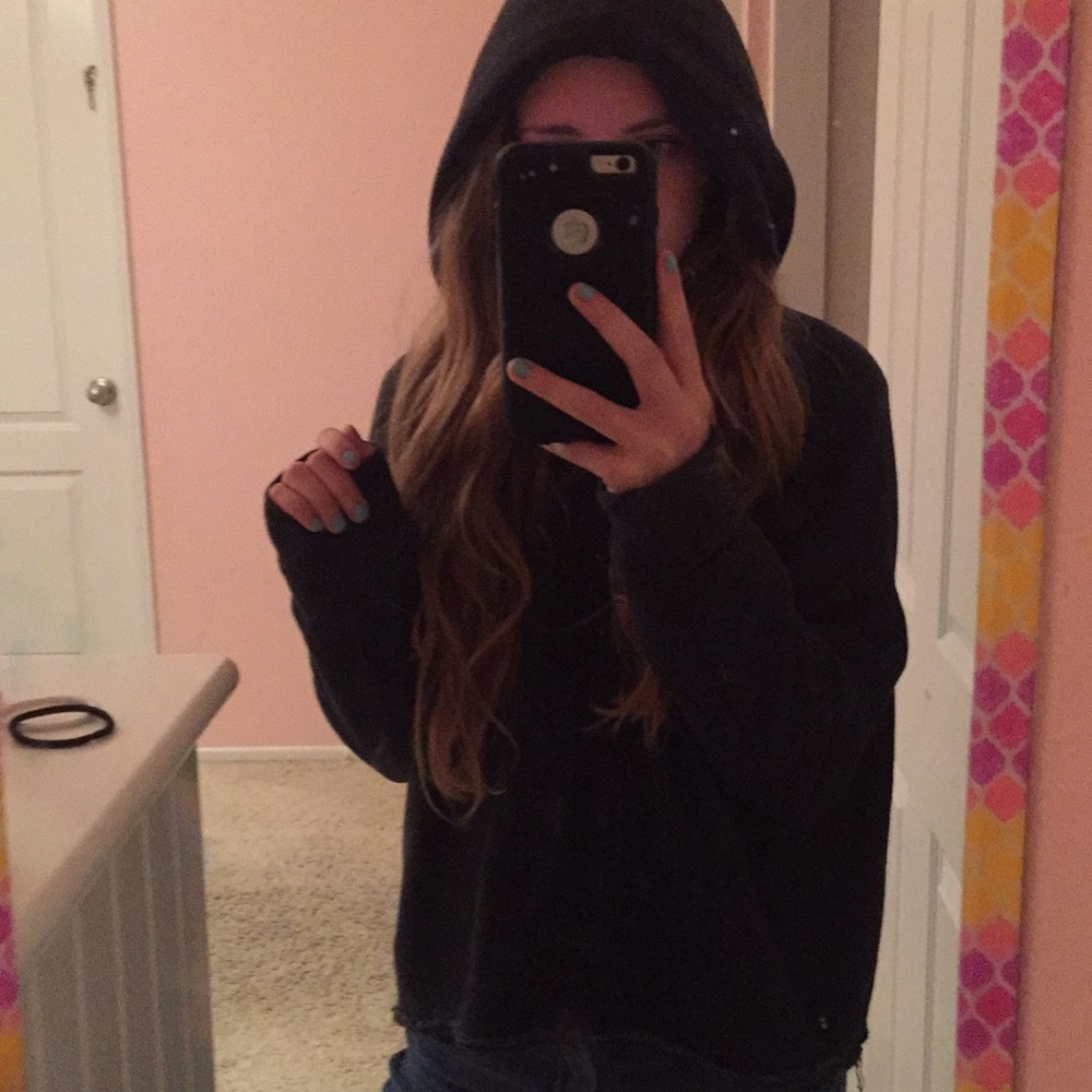 Brandy Melville sweater